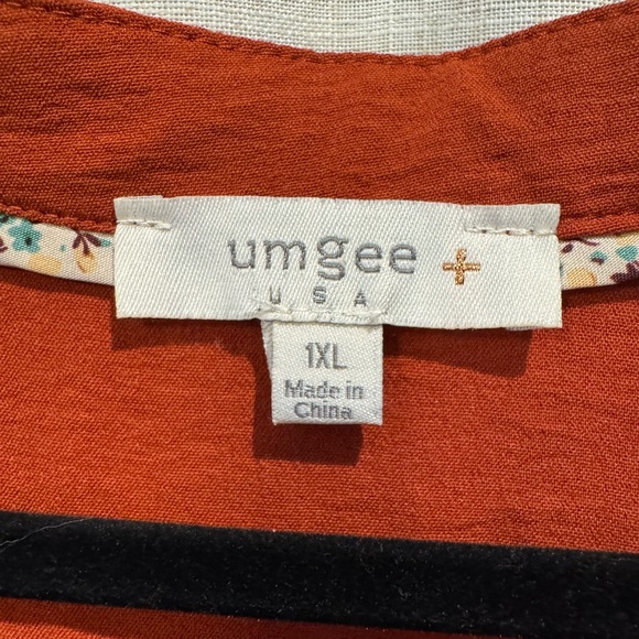 Umgee Terracotta Button-Up Blouse - Picture 2 of 3